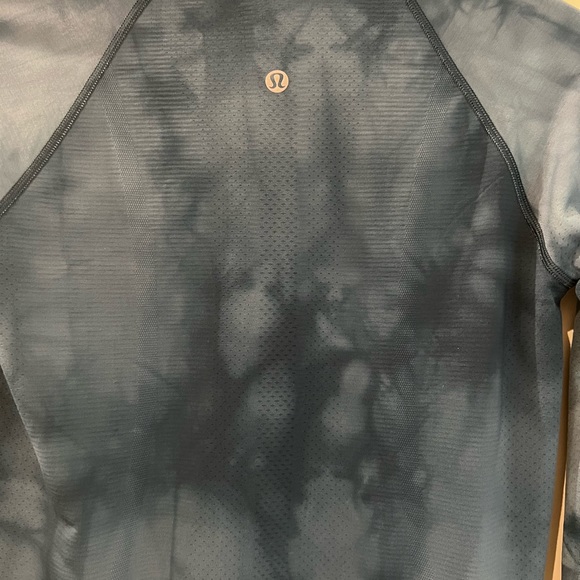 Lululemon Swiftly Sz 4 - Picture 3 of 3